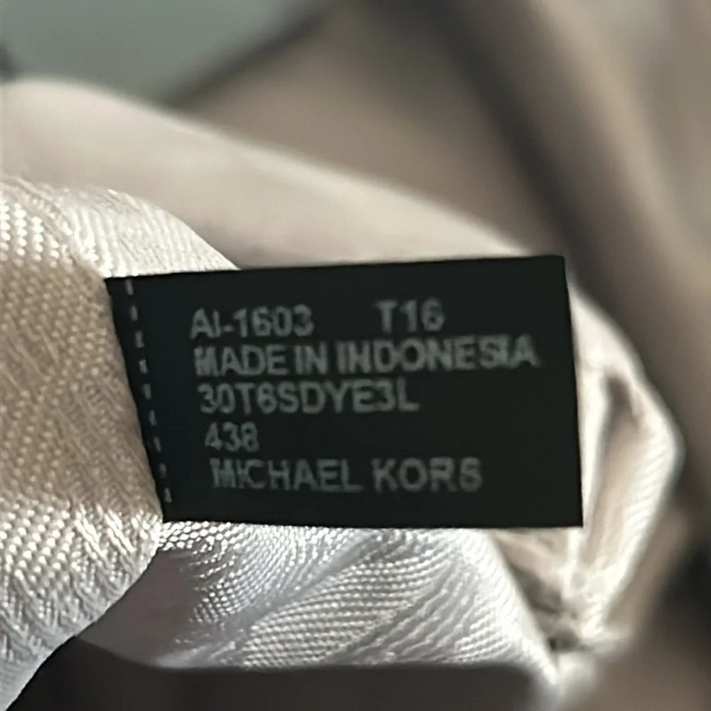 Michael Kors Large Pebbled Leather Dalia Dusty Blue Tote Shoulder Bag - Picture 11 of 13